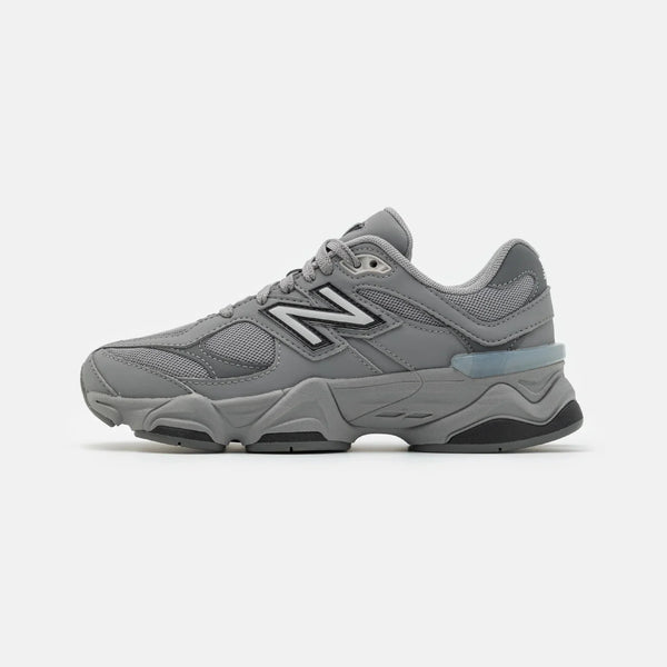 New Balance 9060 Gris