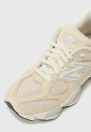 New Balance 9060 Beige