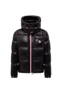 Doudoune Moncler courte à capuche Montbeliard